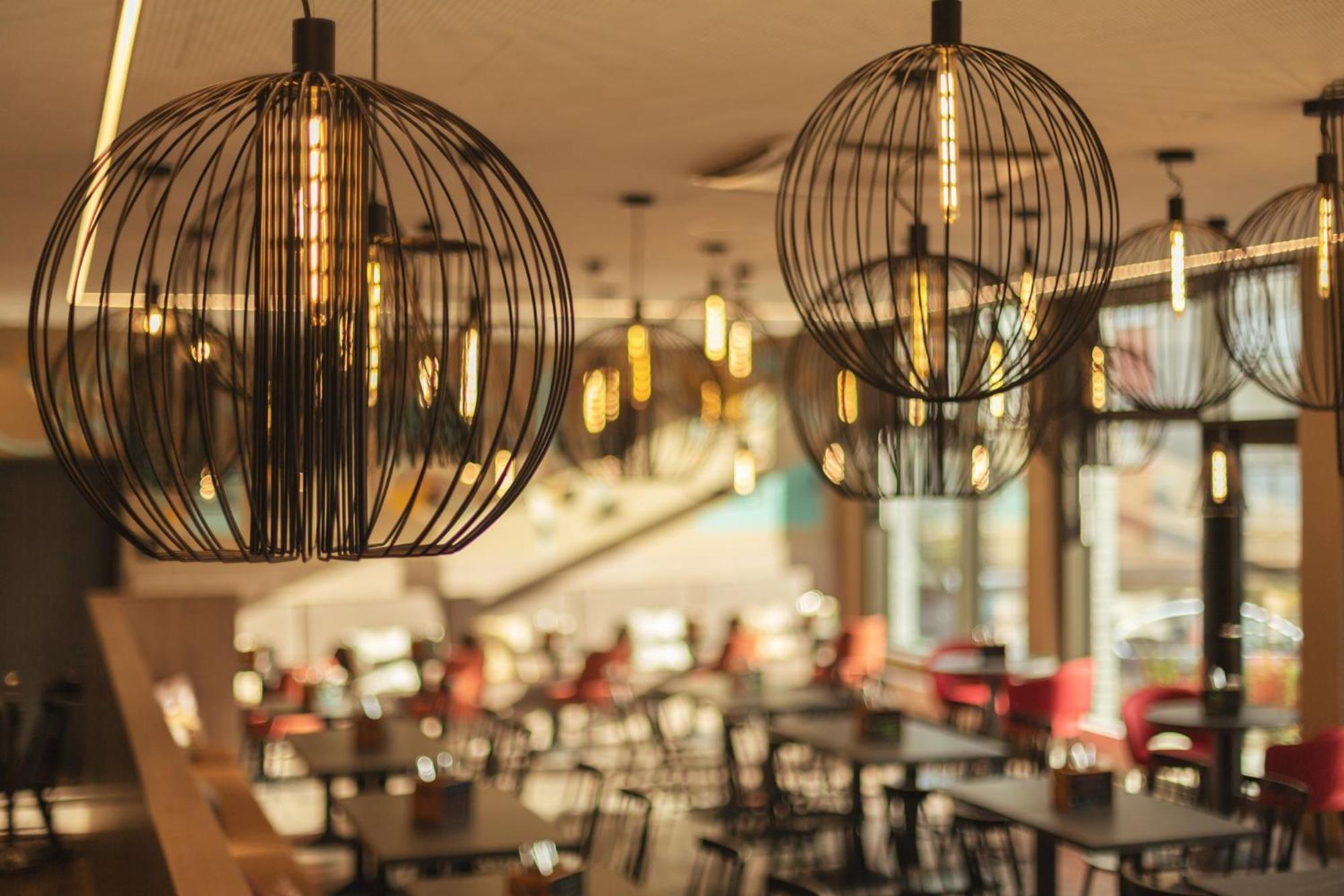 Holiday Inn - The Niu, Sparrow Regensburg By Ihg Bagian luar foto