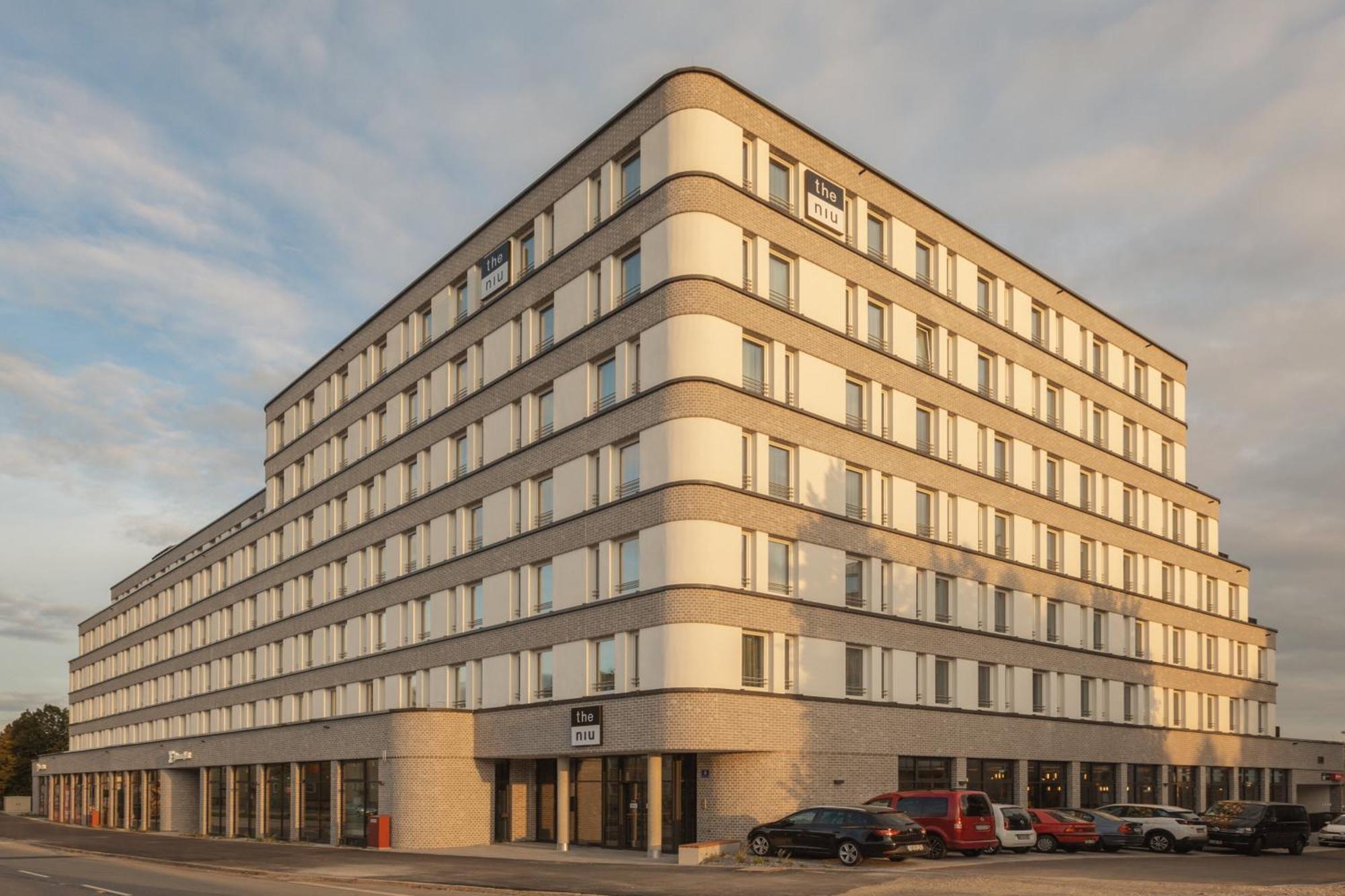 Holiday Inn - The Niu, Sparrow Regensburg By Ihg Bagian luar foto
