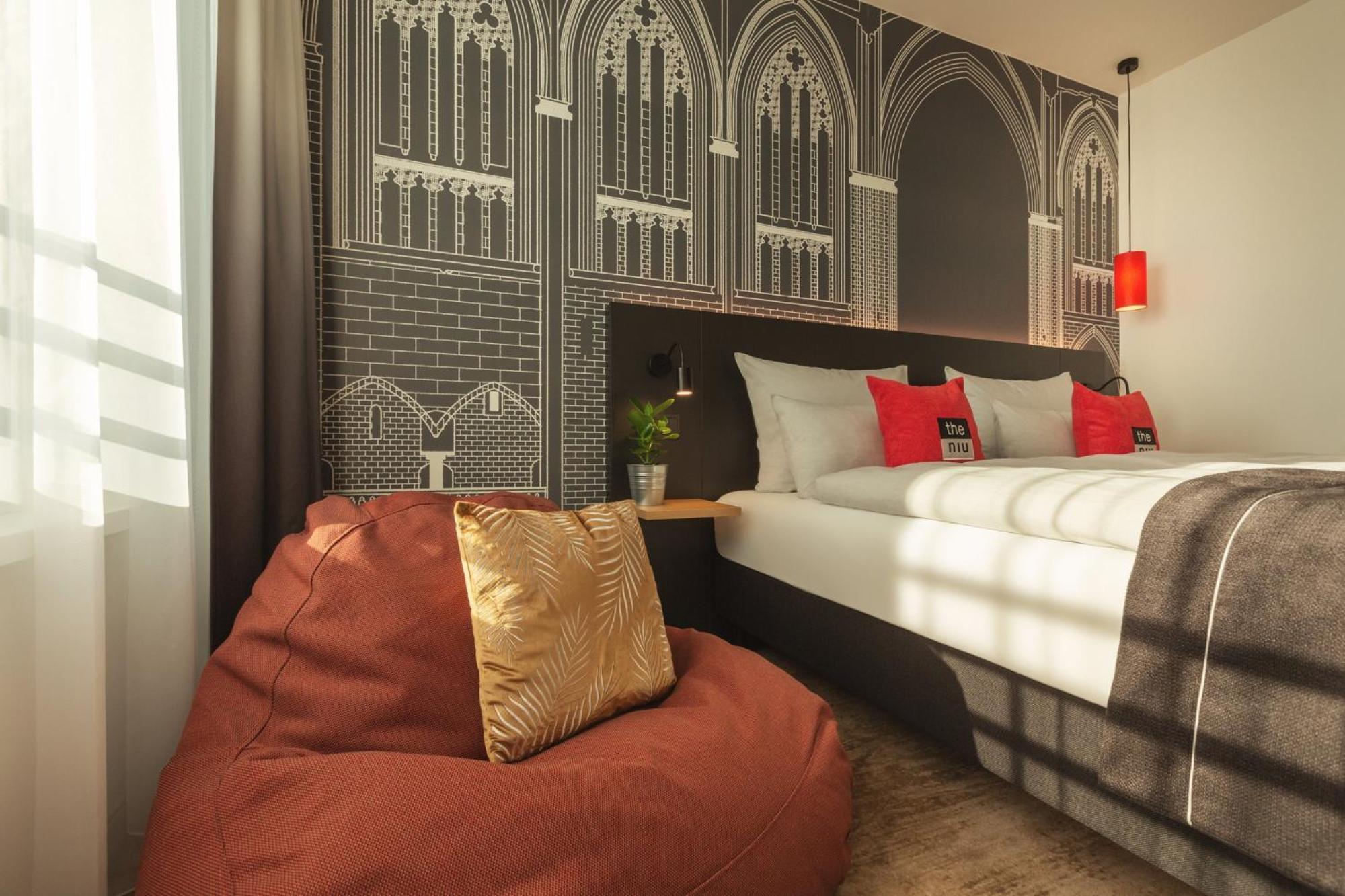 Holiday Inn - The Niu, Sparrow Regensburg By Ihg Bagian luar foto