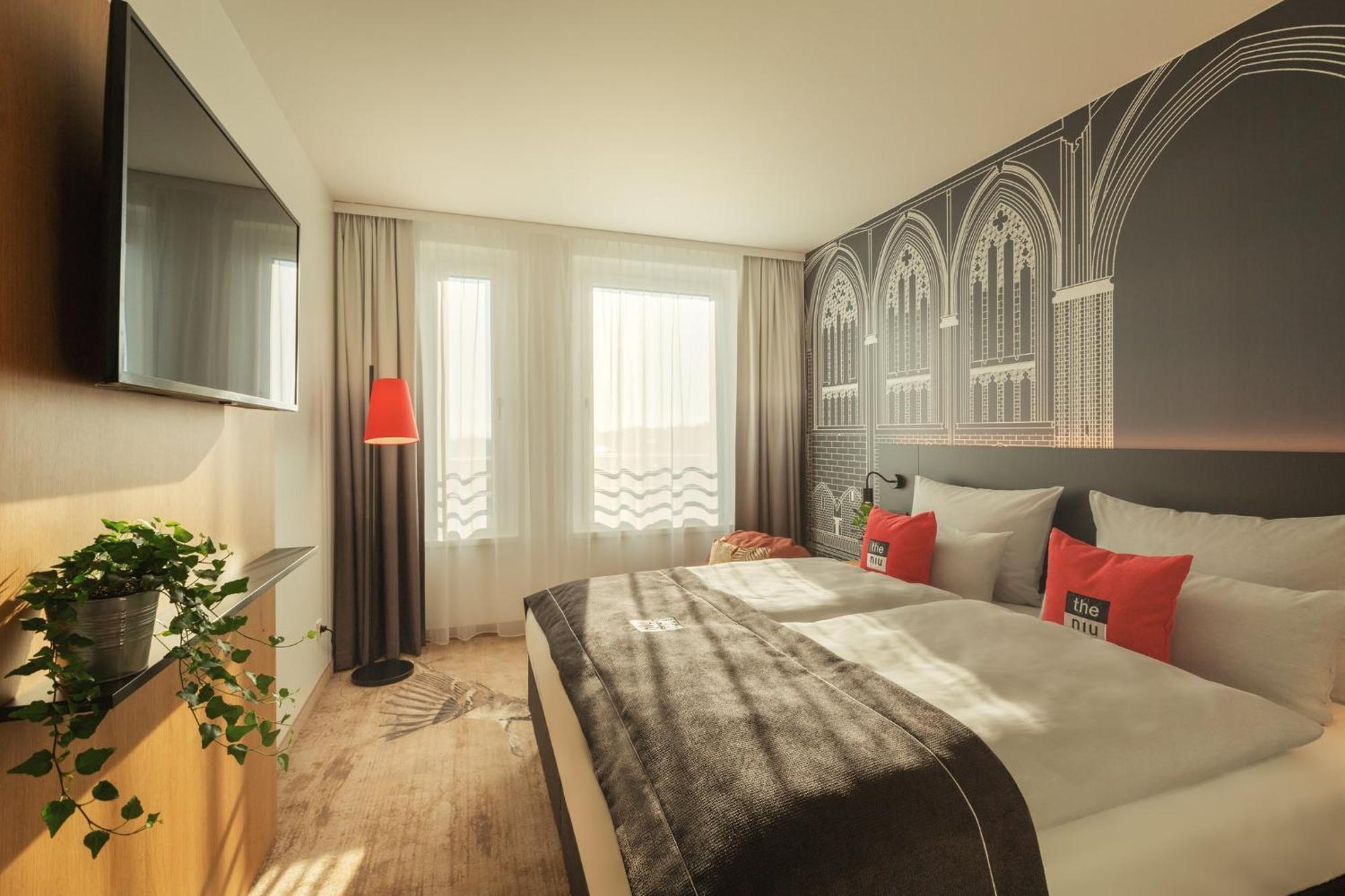 Holiday Inn - The Niu, Sparrow Regensburg By Ihg Bagian luar foto