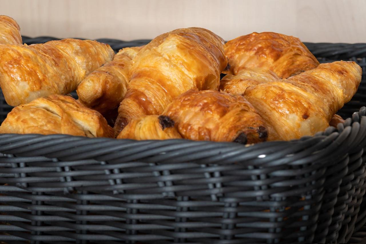 Holiday Inn - The Niu, Sparrow Regensburg By Ihg Bagian luar foto